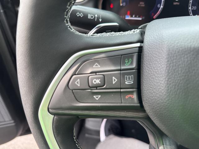 new 2025 Jeep Grand Cherokee L car, priced at $42,989