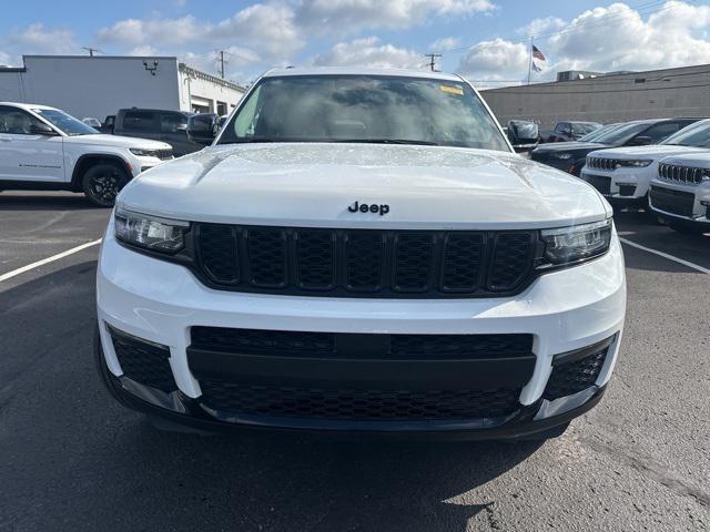 used 2023 Jeep Grand Cherokee L car, priced at $32,995