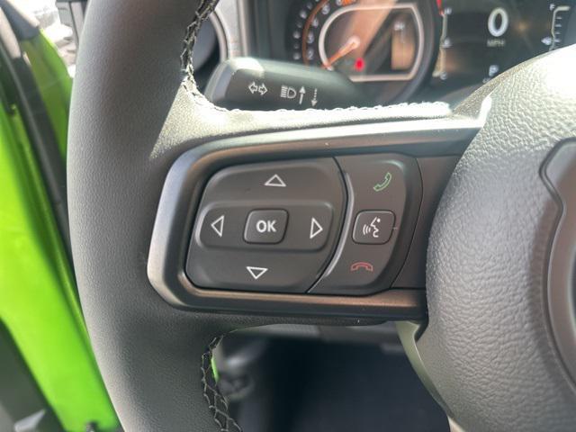 new 2025 Jeep Wrangler car, priced at $48,433