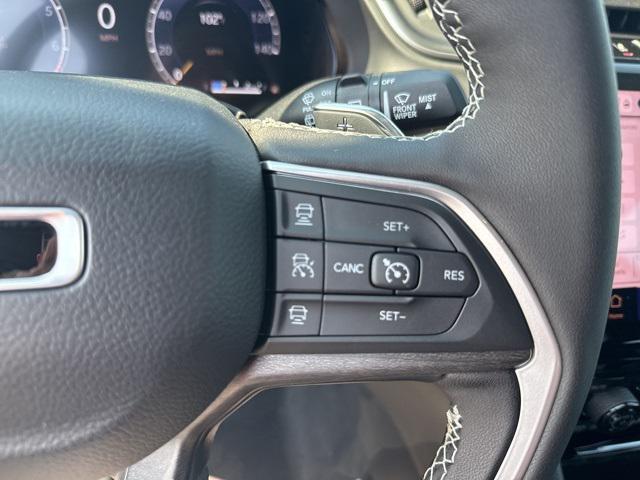 new 2025 Jeep Grand Cherokee car, priced at $49,142
