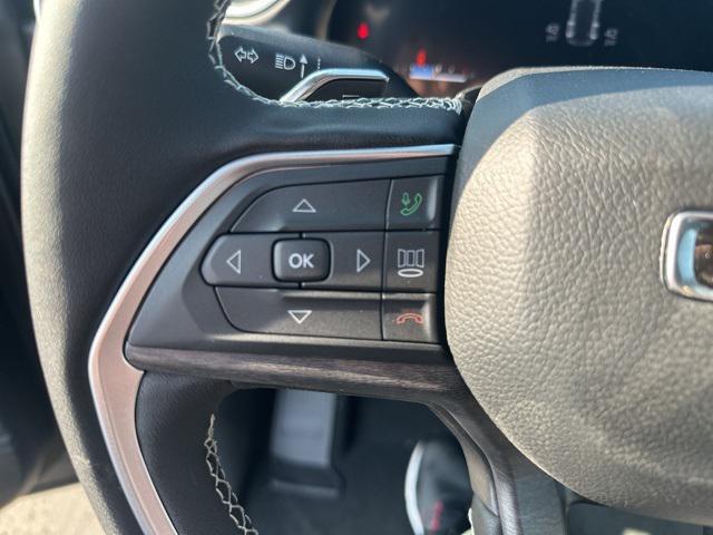 new 2025 Jeep Grand Cherokee car, priced at $41,346