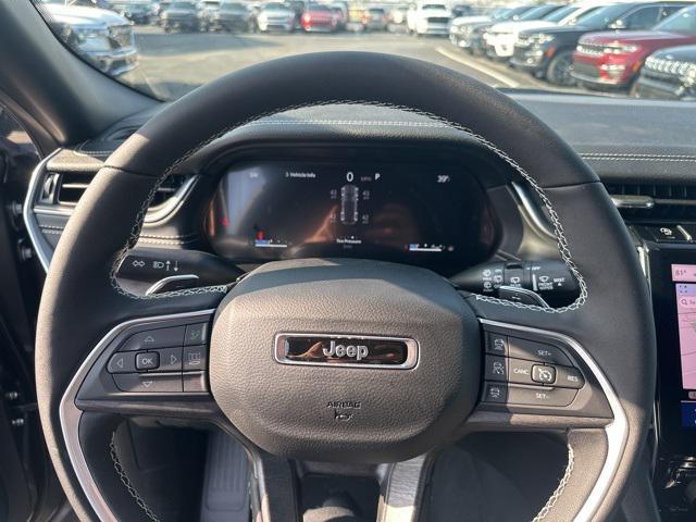 new 2025 Jeep Grand Cherokee car, priced at $41,346