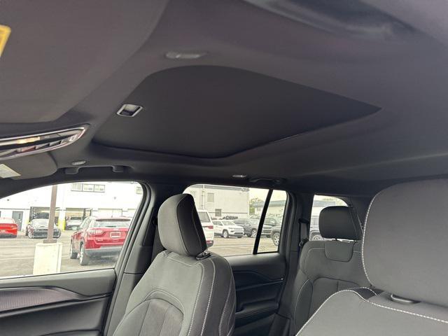 new 2025 Jeep Grand Cherokee car, priced at $41,333
