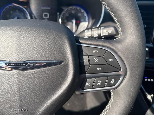 new 2025 Chrysler Pacifica car, priced at $42,247
