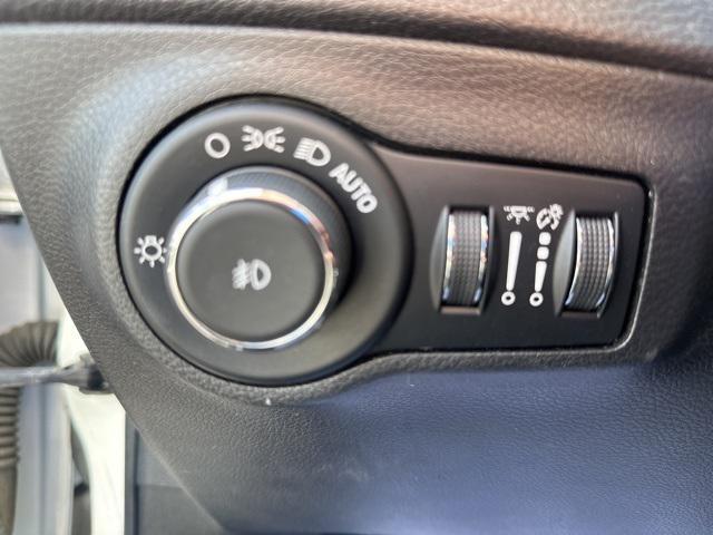 used 2020 Jeep Compass car, priced at $17,000
