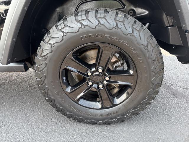 used 2019 Jeep Wrangler Unlimited car, priced at $26,995