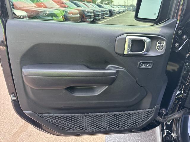 used 2019 Jeep Wrangler Unlimited car, priced at $26,995