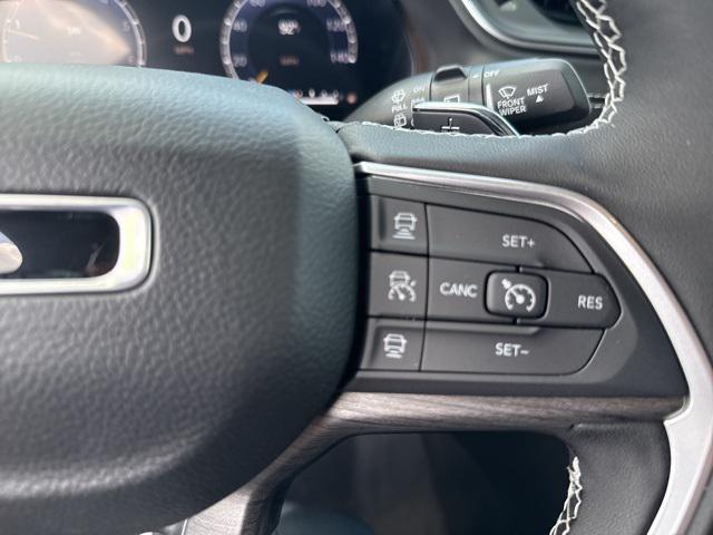 new 2025 Jeep Grand Cherokee car, priced at $44,639