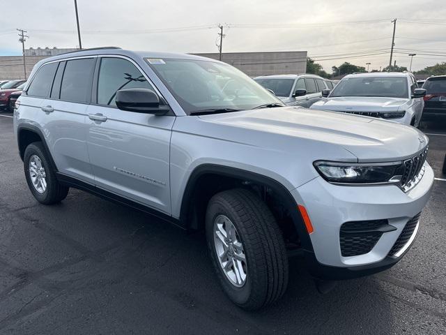 new 2025 Jeep Grand Cherokee car, priced at $41,720