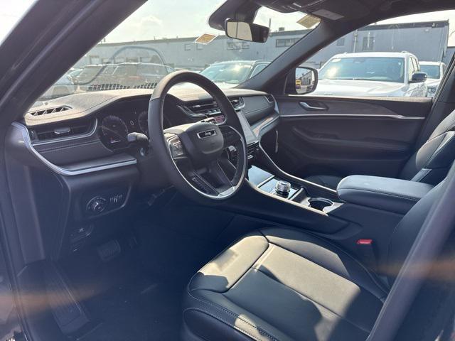 new 2025 Jeep Grand Cherokee L car, priced at $48,853