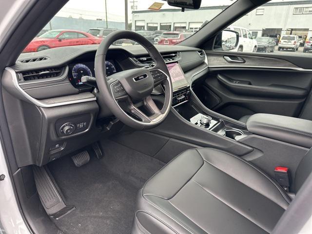 new 2025 Jeep Grand Cherokee L car, priced at $48,246