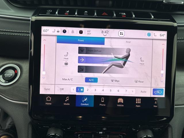 new 2025 Jeep Grand Cherokee L car, priced at $48,246