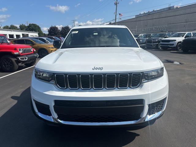 new 2024 Jeep Grand Cherokee L car, priced at $42,625