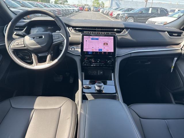 new 2025 Jeep Grand Cherokee car, priced at $48,631