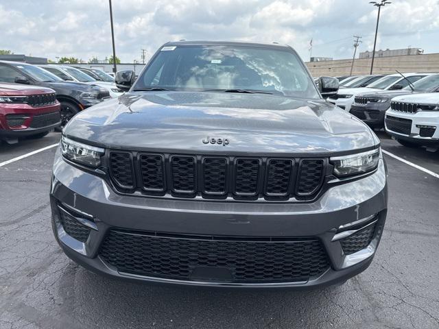 new 2025 Jeep Grand Cherokee car, priced at $46,981