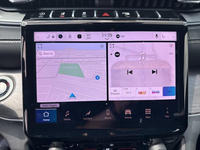 new 2025 Jeep Grand Cherokee car, priced at $46,981