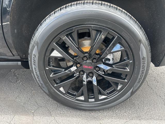 used 2021 GMC Yukon car, priced at $53,995