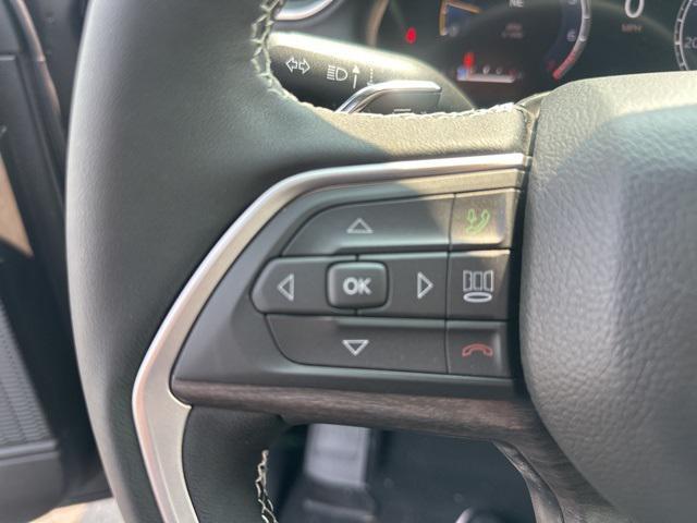 new 2025 Jeep Grand Cherokee car, priced at $46,981