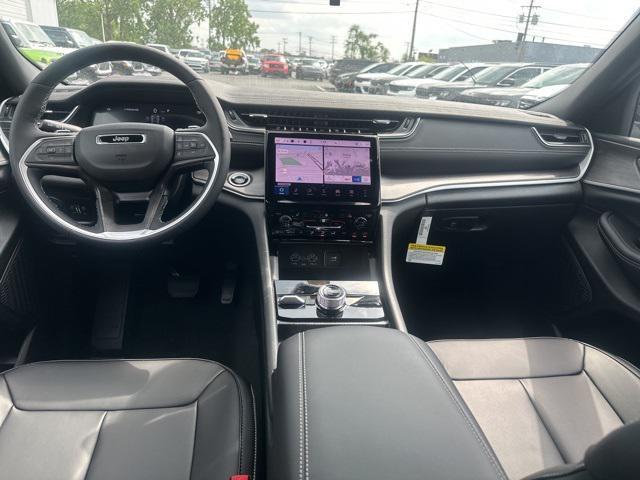 new 2025 Jeep Grand Cherokee car, priced at $49,142