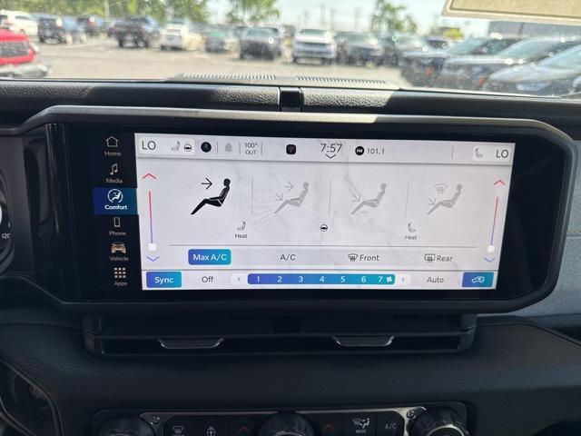 new 2025 Jeep Wrangler car, priced at $43,507
