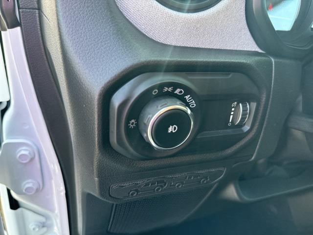 new 2025 Jeep Wrangler car, priced at $43,507