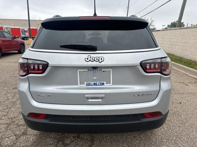 new 2024 Jeep Compass car, priced at $35,210