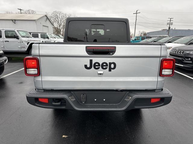 new 2023 Jeep Gladiator car, priced at $41,295