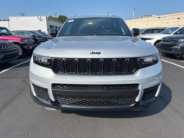 new 2024 Jeep Grand Cherokee L car, priced at $46,030