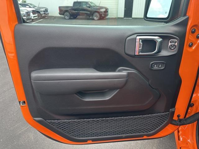 new 2025 Jeep Wrangler car, priced at $44,261