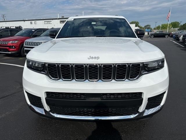 new 2024 Jeep Grand Cherokee L car, priced at $42,625