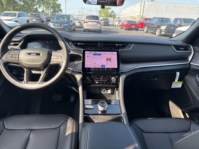 new 2025 Jeep Grand Cherokee car, priced at $42,441