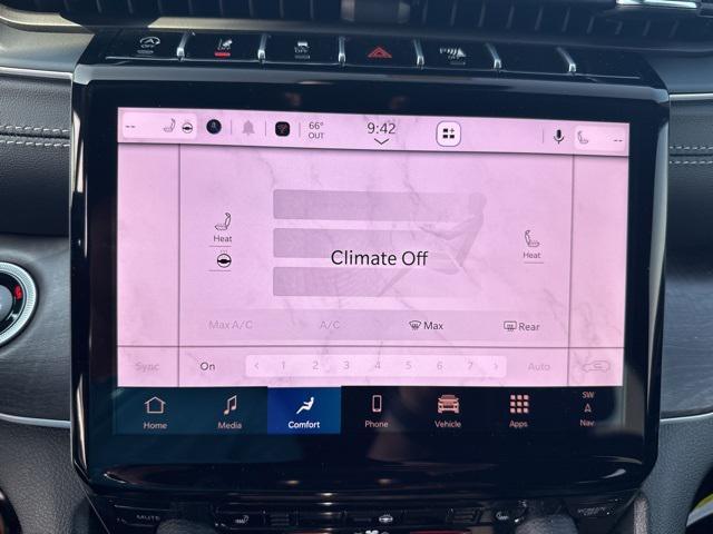 new 2025 Jeep Grand Cherokee car, priced at $44,639