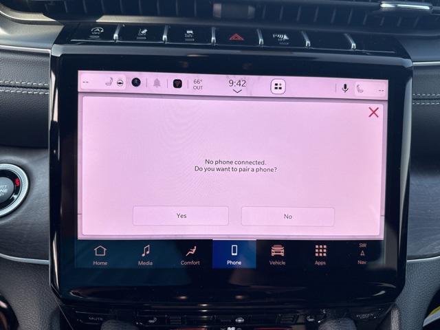 new 2025 Jeep Grand Cherokee car, priced at $44,639