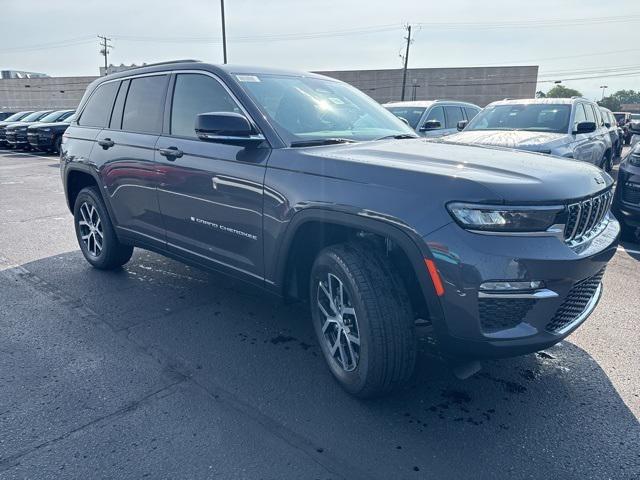 new 2025 Jeep Grand Cherokee car, priced at $44,639