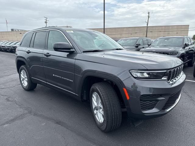new 2025 Jeep Grand Cherokee car, priced at $41,333
