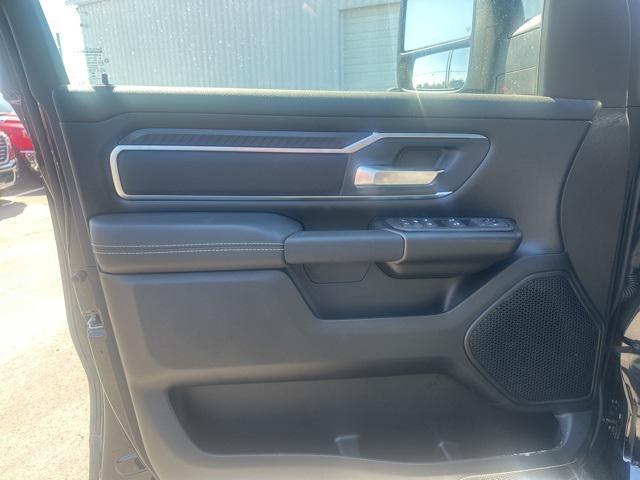 new 2025 Ram 1500 car, priced at $51,673