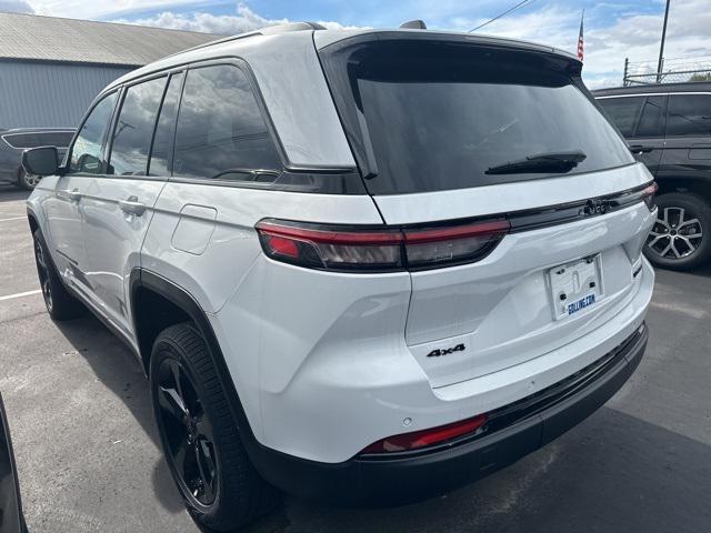 new 2024 Jeep Grand Cherokee car, priced at $43,587