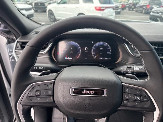 new 2025 Jeep Grand Cherokee L car, priced at $42,477