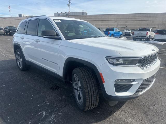 new 2025 Jeep Grand Cherokee 4xe car, priced at $56,614
