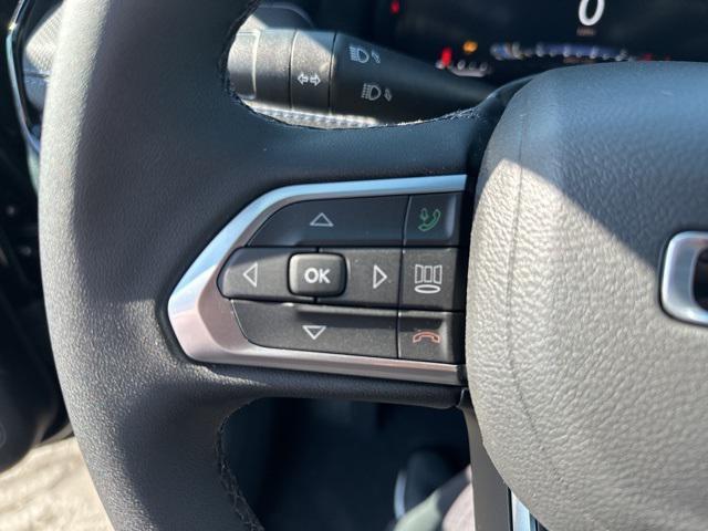 new 2025 Jeep Compass car, priced at $35,177