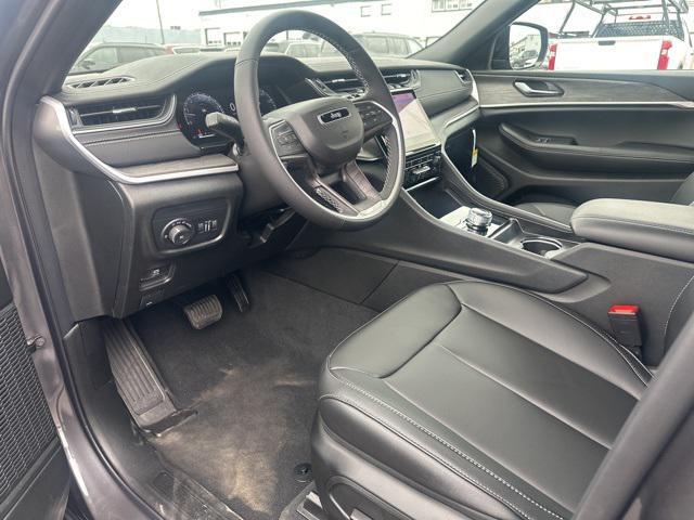new 2025 Jeep Grand Cherokee L car, priced at $51,100