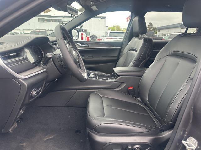 new 2025 Jeep Grand Cherokee L car, priced at $51,100