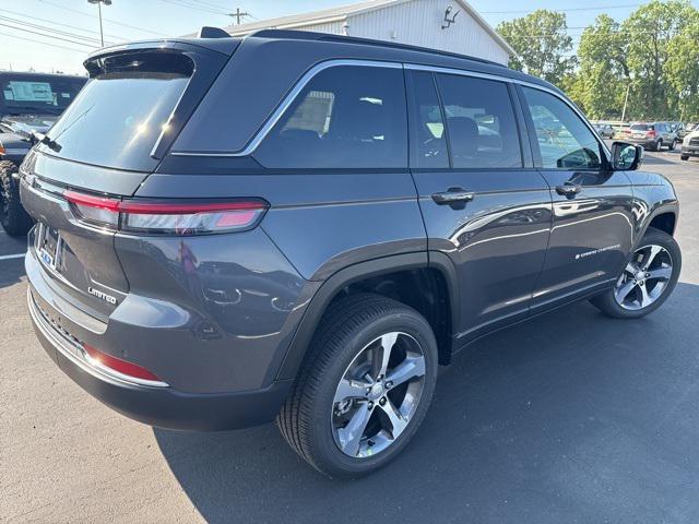 new 2025 Jeep Grand Cherokee car, priced at $49,056