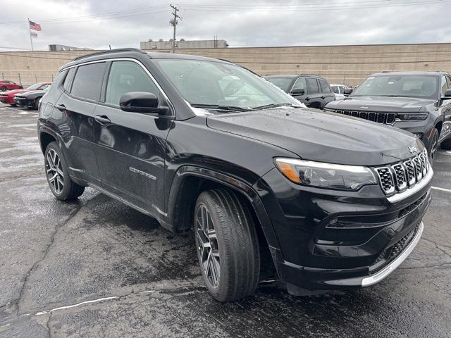 new 2025 Jeep Compass car, priced at $36,182