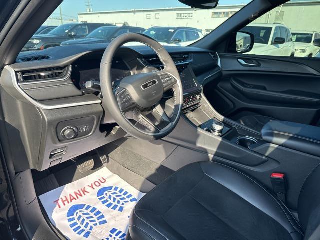used 2023 Jeep Grand Cherokee car, priced at $35,795