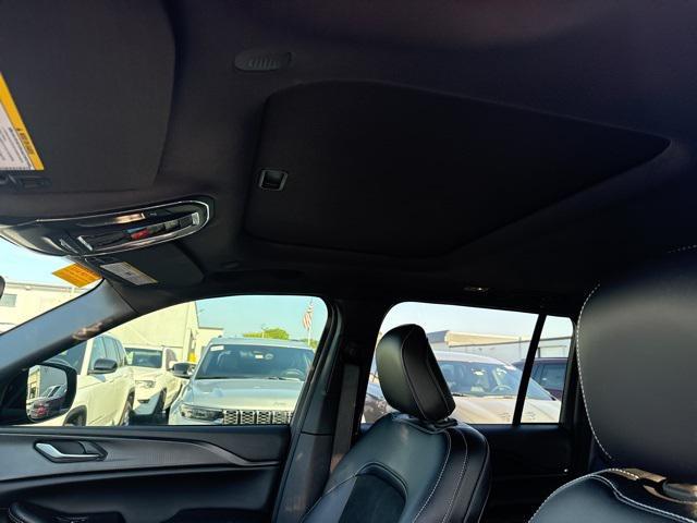 used 2023 Jeep Grand Cherokee car, priced at $35,795