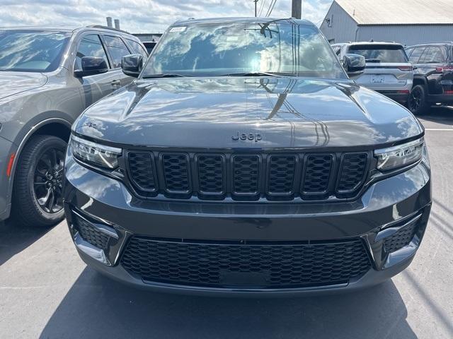 new 2024 Jeep Grand Cherokee car, priced at $44,099