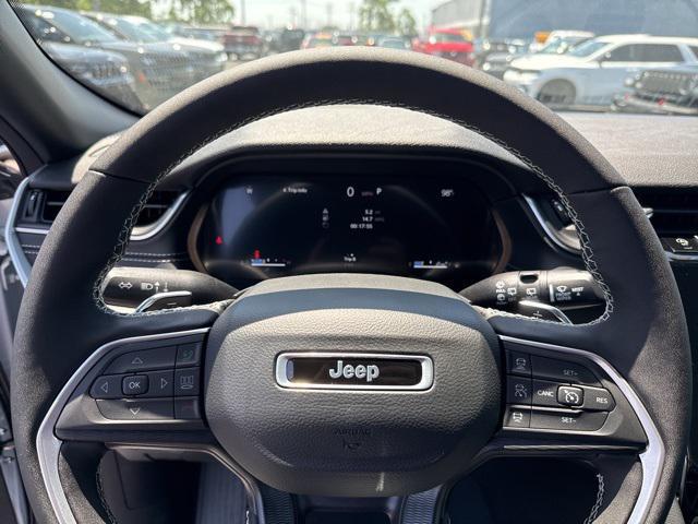 new 2025 Jeep Grand Cherokee L car, priced at $42,477