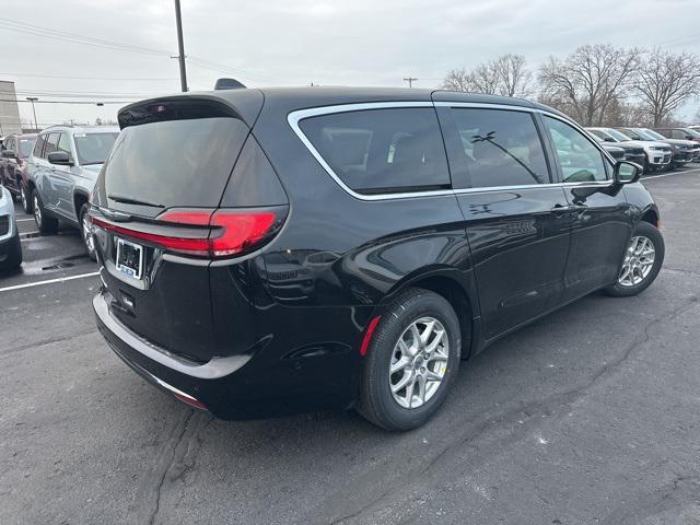 new 2025 Chrysler Pacifica car, priced at $41,500