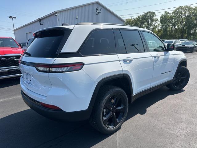 new 2024 Jeep Grand Cherokee car, priced at $41,679